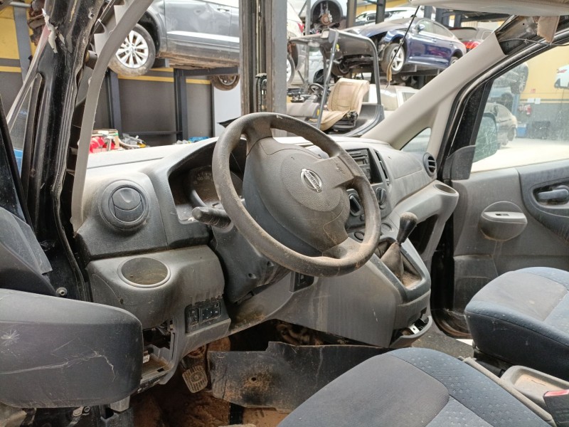 nissan nv200 furgoneta del año 2010