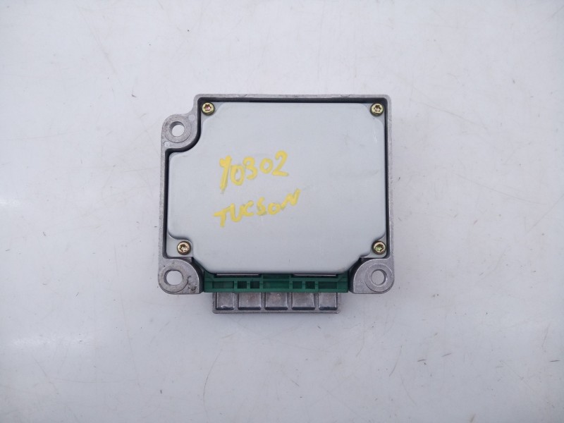 Recambio de centralita airbag para hyundai tucson (jm) 2.0 crdi comfort (4wd) referencia OEM IAM 47B27051D8F 27050101 E3-A3-29-2