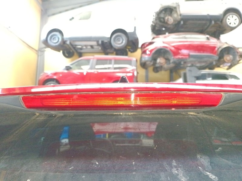 Recambio de luz central de freno para ford puma (j2k, cf7) 1.0 ecoboost mhev referencia OEM IAM   