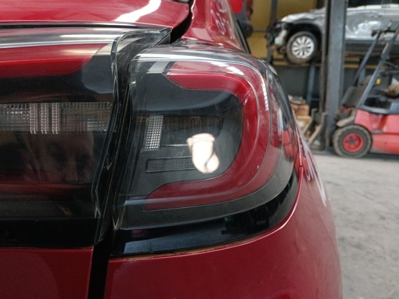Recambio de piloto trasero derecho para ford puma (j2k, cf7) 1.0 ecoboost mhev referencia OEM IAM   