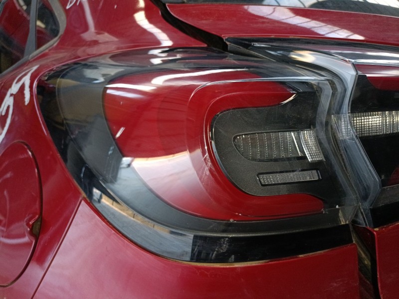 Recambio de piloto trasero izquierdo para ford puma (j2k, cf7) 1.0 ecoboost mhev referencia OEM IAM   