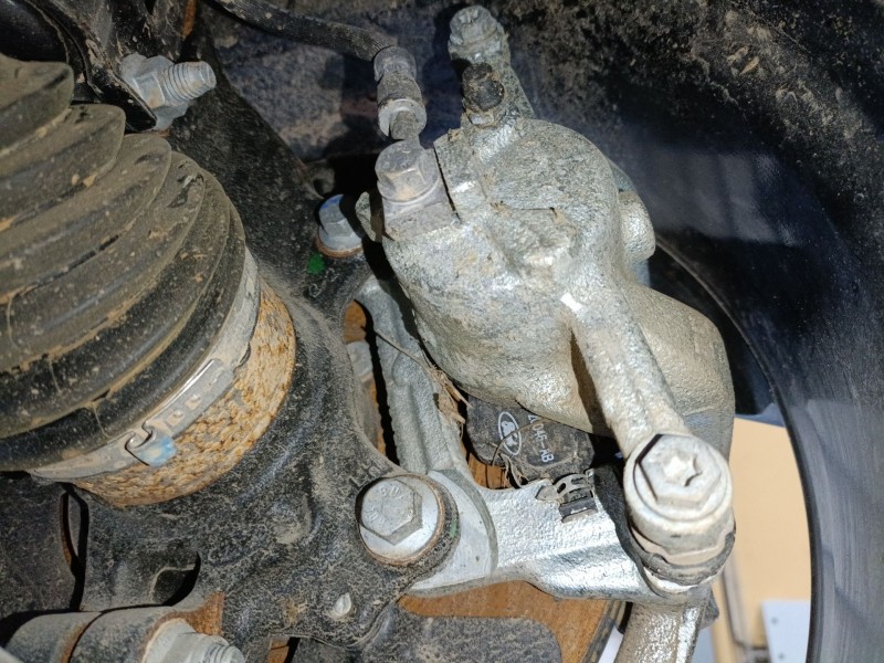 Recambio de pinza freno delantera izquierda para ford puma (j2k, cf7) 1.0 ecoboost mhev referencia OEM IAM   