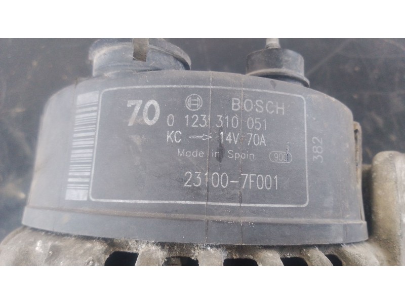 Recambio de alternador para nissan terrano ii (r20) 2.7 tdi 4wd referencia OEM IAM 231007F001 0123310051 