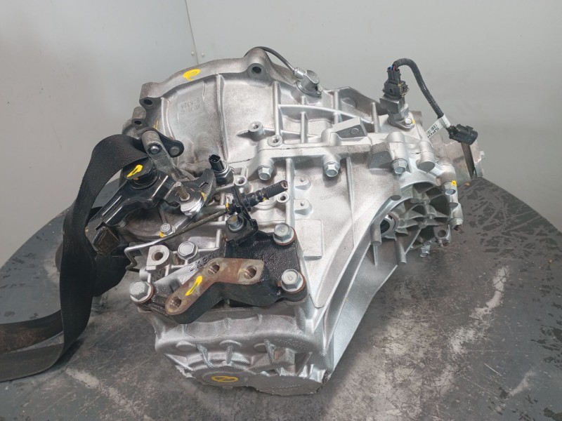 Recambio de caja cambios para hyundai ix20 (jc) 1.4 crdi referencia OEM IAM WDJ6C  M1-A3-131