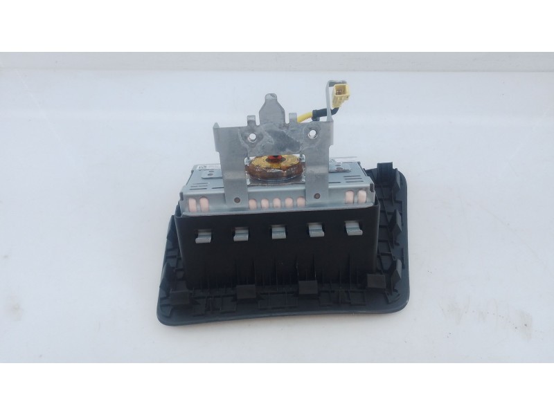 Recambio de airbag delantero derecho para nissan juke (f15) 1.6 referencia OEM IAM 0589P1000573  E2-A4-14-1