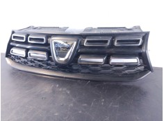Recambio de rejilla delantera para dacia sandero stepway referencia OEM IAM 623107554R 623108072R P2-A2-18 2