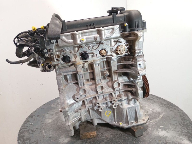 Recambio de motor completo para hyundai i30 referencia OEM IAM G4FC  M1-B4-90
