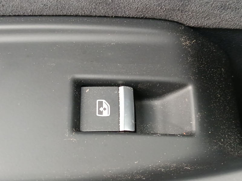 Recambio de mando elevalunas trasero izquierdo para audi q8 (4mn, 4mt) 55 tfsi mild hybrid quattro referencia OEM IAM   