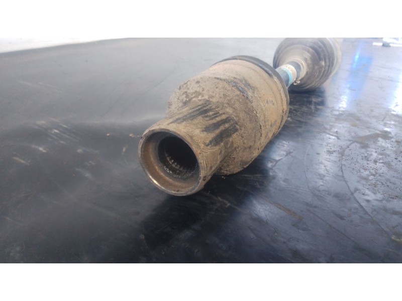 Recambio de transmision delantera derecha para ford ranger (tke) doble cabina 4x4 wildtrak referencia OEM IAM   