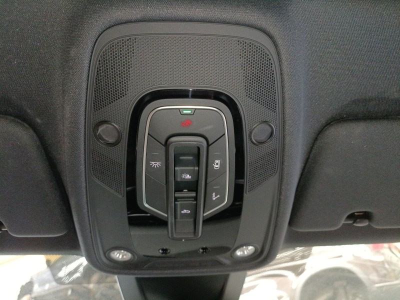 Recambio de luz interior para audi q8 (4mn, 4mt) 55 tfsi mild hybrid quattro referencia OEM IAM   