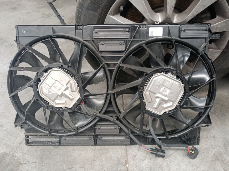 Recambio de electroventilador para audi q8 (4mn, 4mt) 55 tfsi mild hybrid quattro referencia OEM IAM 8W0121003D  