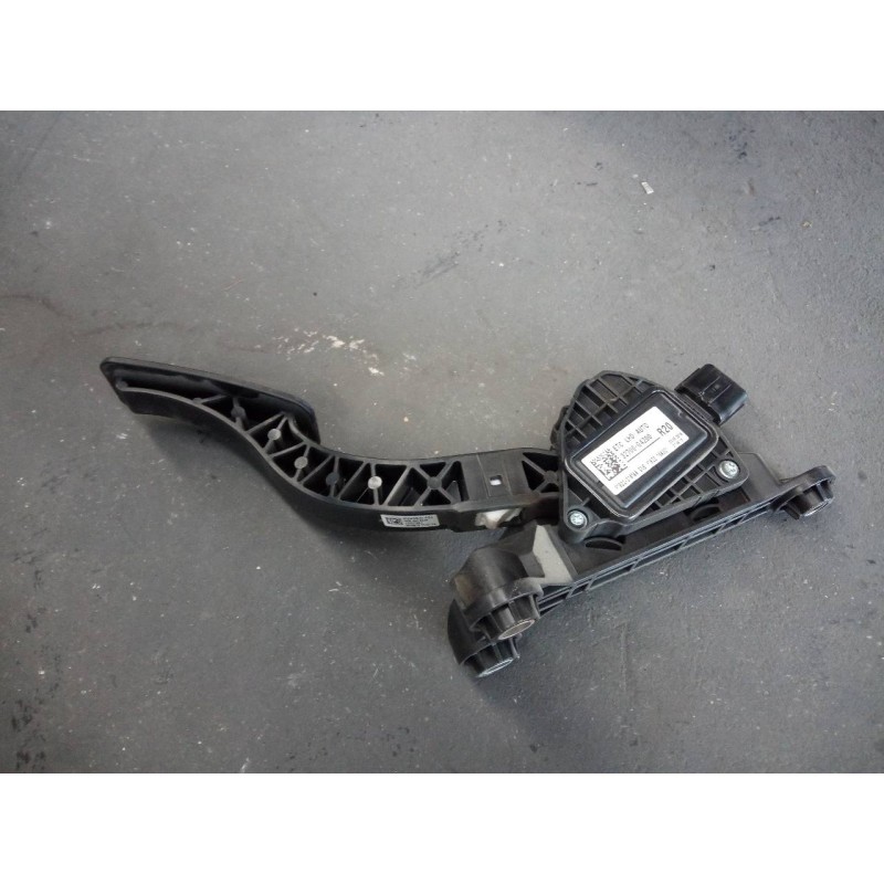 Recambio de pedal acelerador para hyundai i30 fastback tecno referencia OEM IAM 32700G4200  