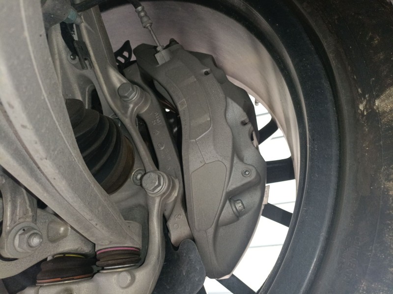 Recambio de pinza freno delantera derecha para audi q8 (4mn, 4mt) 55 tfsi mild hybrid quattro referencia OEM IAM   