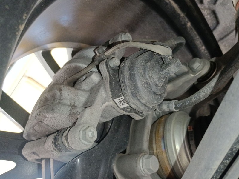 Recambio de pinza freno trasera derecha para audi q8 (4mn, 4mt) 55 tfsi mild hybrid quattro referencia OEM IAM   