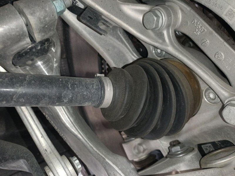 Recambio de transmision delantera derecha para audi q8 (4mn, 4mt) 55 tfsi mild hybrid quattro referencia OEM IAM   