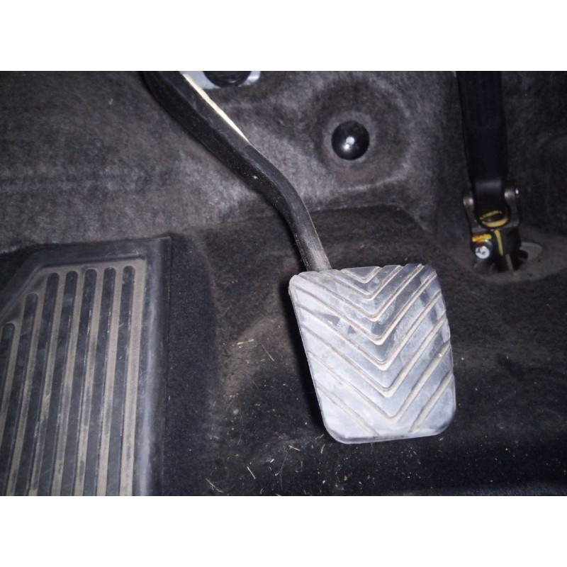 Recambio de pedal embrague para hyundai i30 fastback tecno referencia OEM IAM   