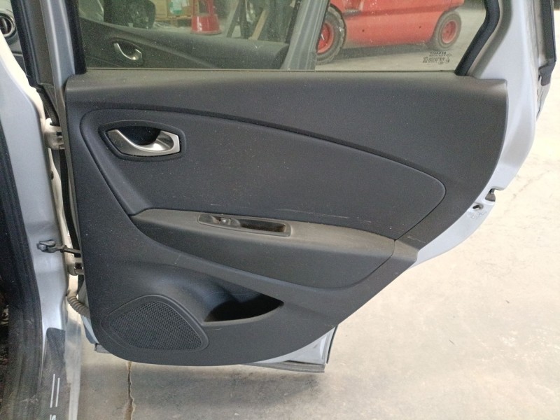 Recambio de guarnecido puerta trasera derecha para renault captur i (j5_, h5_) 1.5 dci 90 referencia OEM IAM   