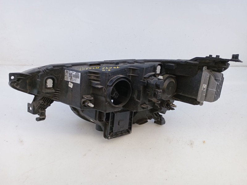 Recambio de faro derecho xenon para renault megane iv sedán 1.5 blue dci 115 (lva6) referencia OEM IAM 260108478R 90060925R 