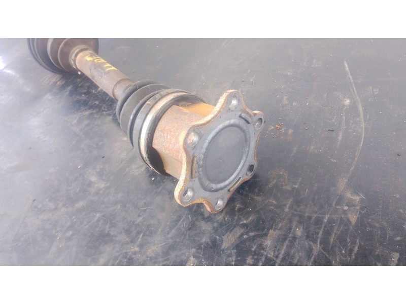 Recambio de transmision delantera izquierda para volkswagen caddy iii monospace (2kb, 2kj, 2cb, 2cj) 1.9 tdi referencia OEM IAM 