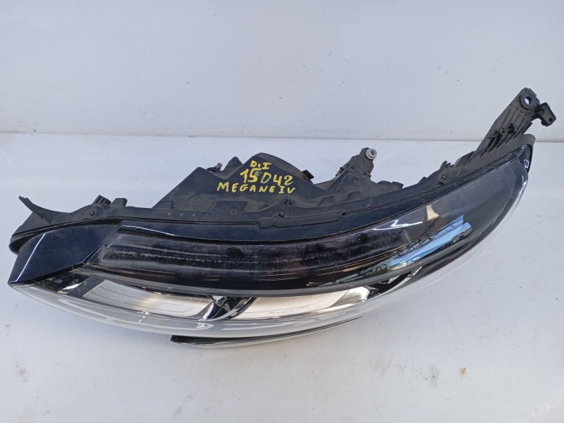 Recambio de faro izquierdo xenon para renault megane iv sedán 1.5 blue dci 115 (lva6) referencia OEM IAM   