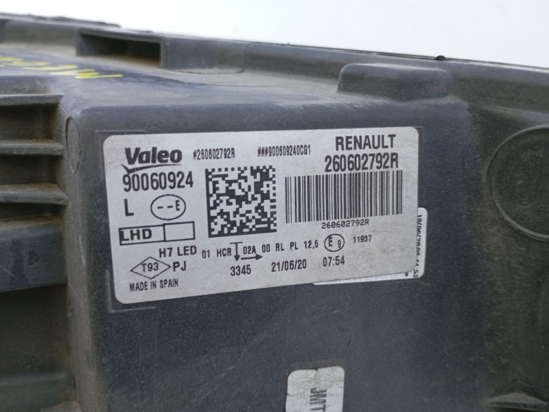 Recambio de faro izquierdo xenon para renault megane iv sedán 1.5 blue dci 115 (lva6) referencia OEM IAM   