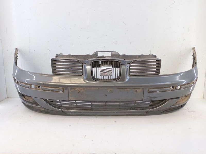 Recambio de paragolpes delantero para seat leon (1m1) stella referencia OEM IAM   