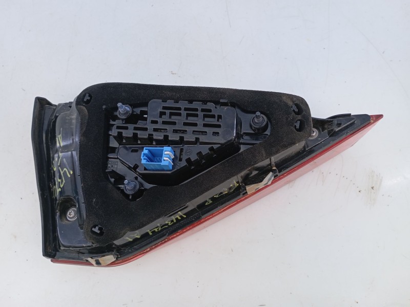 Recambio de piloto trasero derecho porton para audi a1 sportback (gba) 30 tfsi referencia OEM IAM 82A945094B RE28990001 