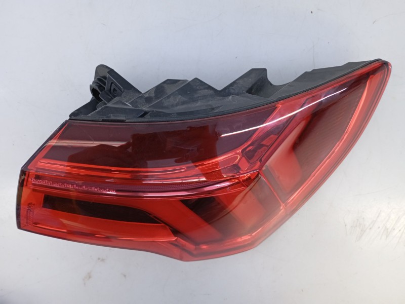 Recambio de piloto trasero derecho para audi q3 sportback (f3n) 35 tdi referencia OEM IAM 83A945092B  