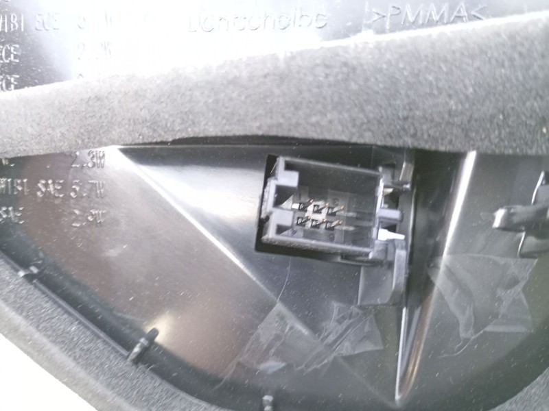 Recambio de piloto trasero izquierdo porton para audi q3 sportback (f3n) 35 tdi referencia OEM IAM 83A945093C  