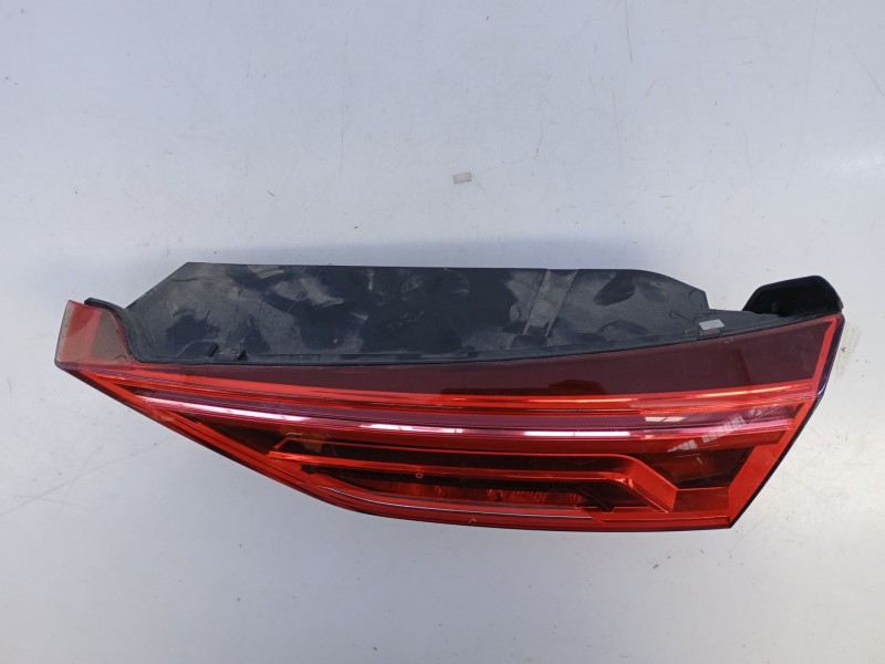 Recambio de piloto trasero derecho porton para audi q3 sportback (f3n) 35 tdi referencia OEM IAM   
