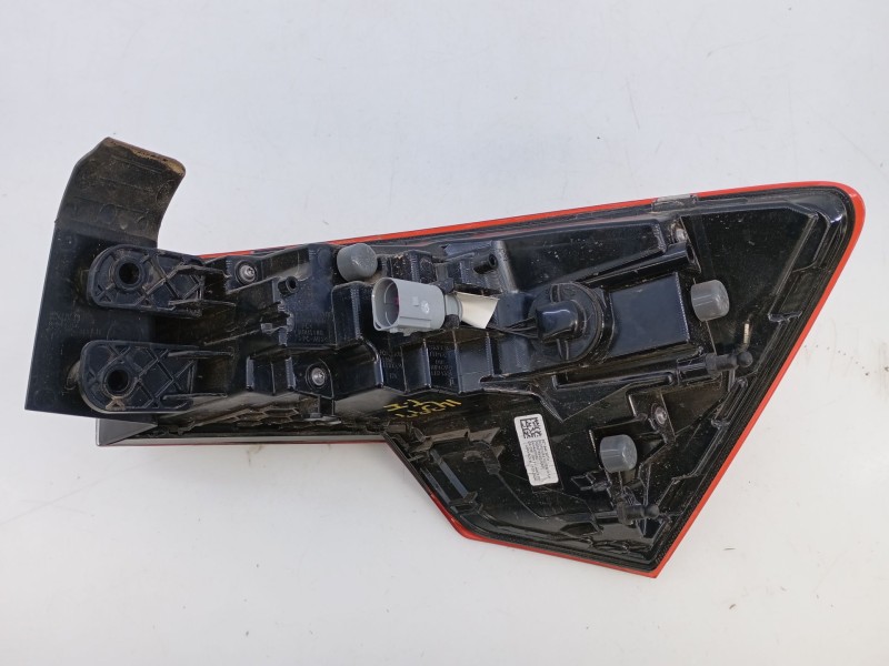 Recambio de piloto trasero izquierdo para skoda scala (nw1) 1.0 tsi referencia OEM IAM 657945207A  