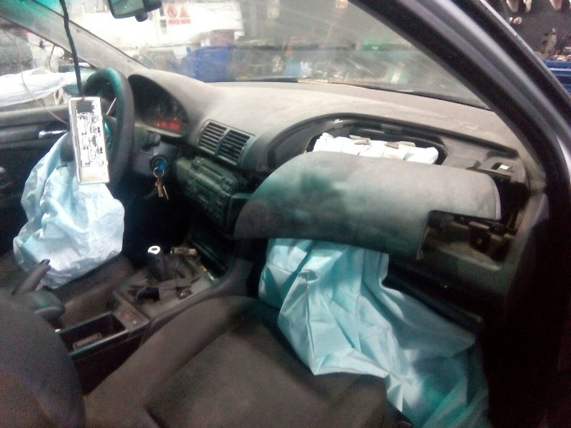 bmw serie 3 berlina (e46) del año 2002