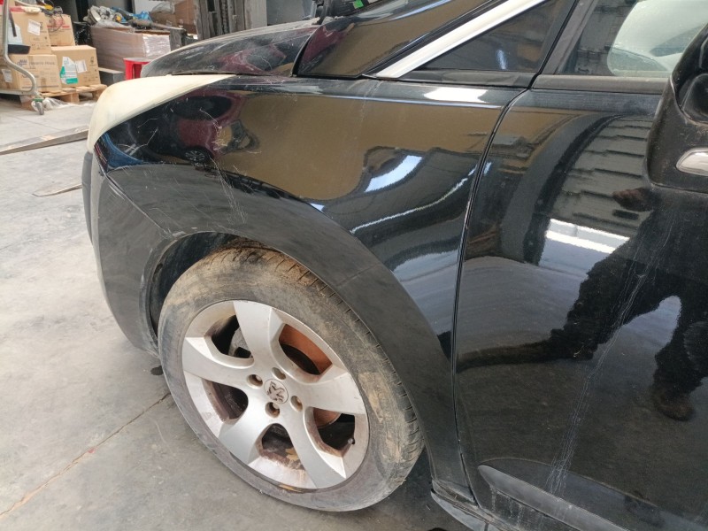 Recambio de aleta delantera izquierda para peugeot 3008 i monospace (0u_) 1.6 vti referencia OEM IAM   