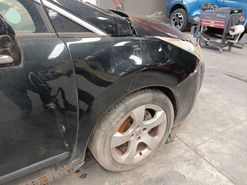 Recambio de aleta delantera derecha para peugeot 3008 i monospace (0u_) 1.6 vti referencia OEM IAM   