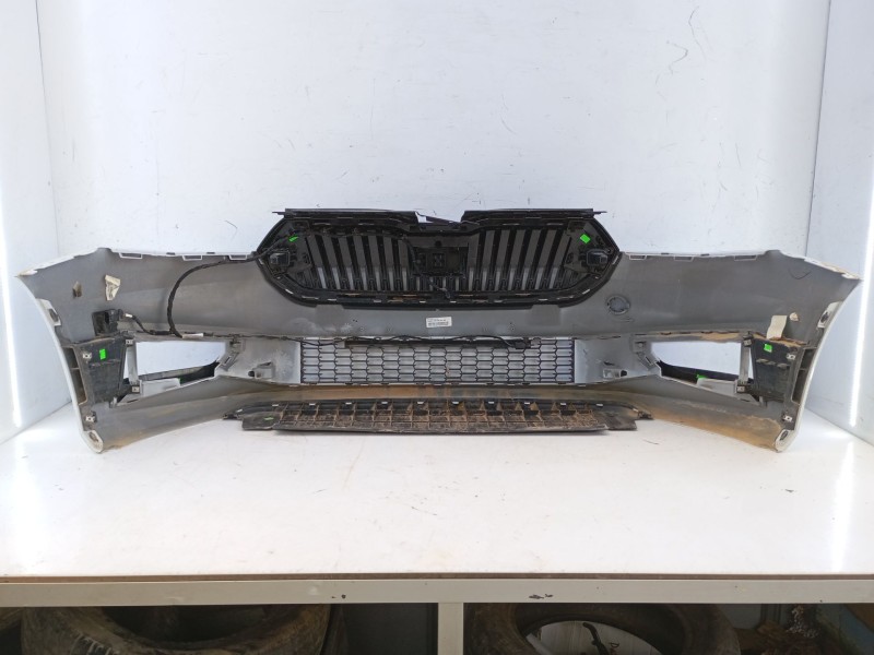 Recambio de paragolpes delantero para skoda fabia iv (pj3) 1.0 tsi referencia OEM IAM   