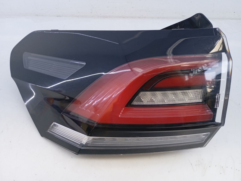 Recambio de piloto trasero izquierdo para volkswagen taigo (cs1) 1.0 tsi referencia OEM IAM 2G7945095  