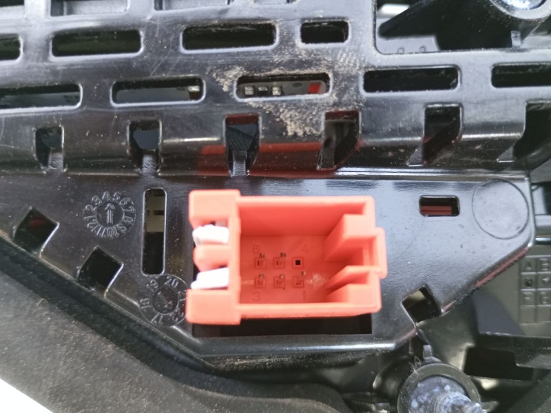 Recambio de piloto trasero izquierdo porton para audi a1 sportback (gba) 30 tfsi referencia OEM IAM 82A945093B  
