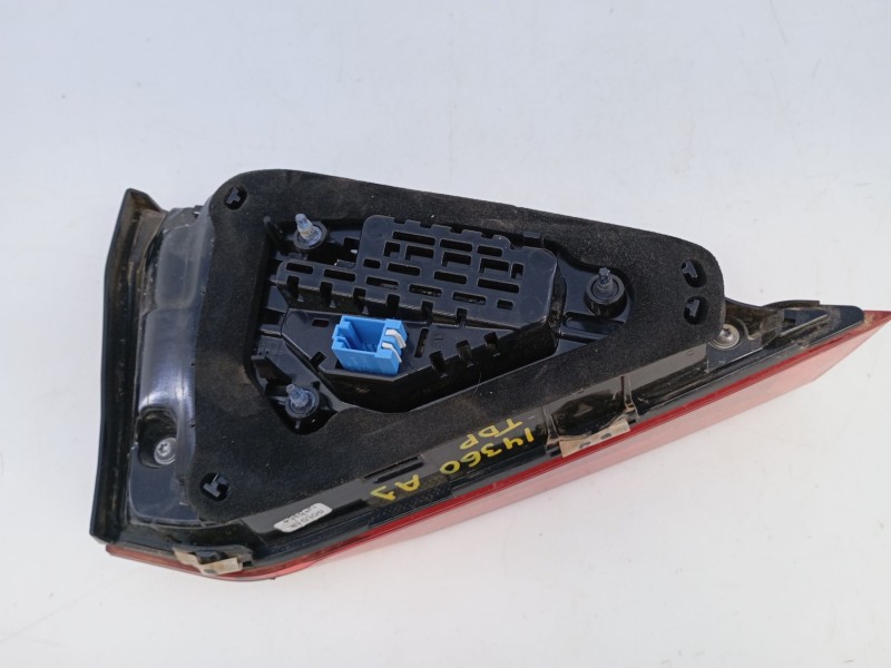 Recambio de piloto trasero derecho porton para audi a1 sportback (gba) 30 tfsi referencia OEM IAM 82A945094B  