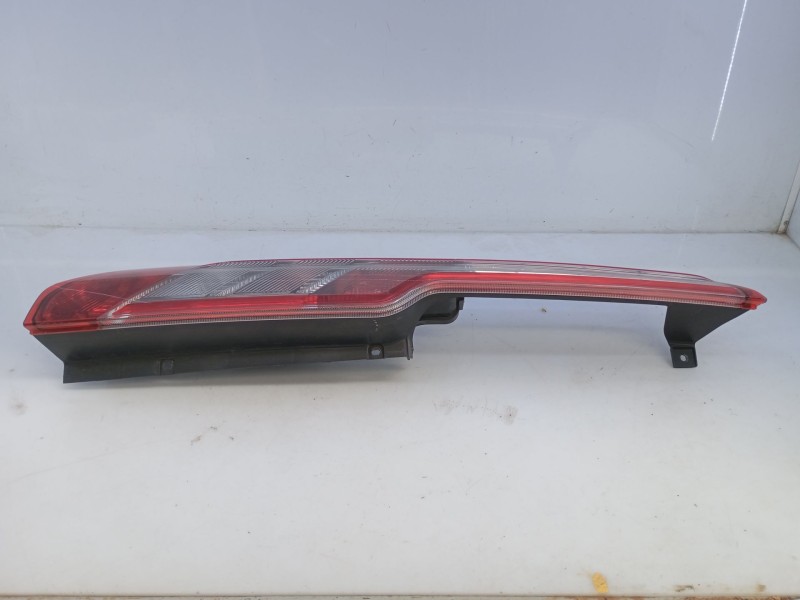 Recambio de piloto trasero izquierdo para ford transit custom kasten panther referencia OEM IAM BK2113405AJ 19183F 