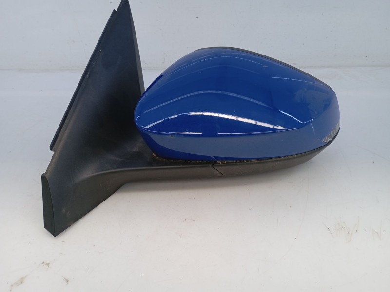 Recambio de retrovisor izquierdo electrico para skoda fabia iv (pj3) 1.0 tsi referencia OEM IAM   
