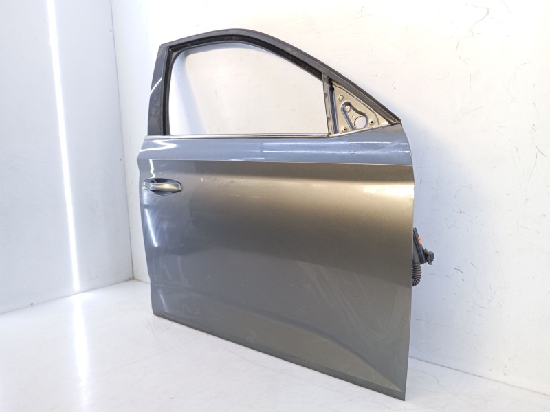 Recambio de puerta delantera derecha para skoda scala (nw1) 1.0 tsi referencia OEM IAM   E4-B4-2