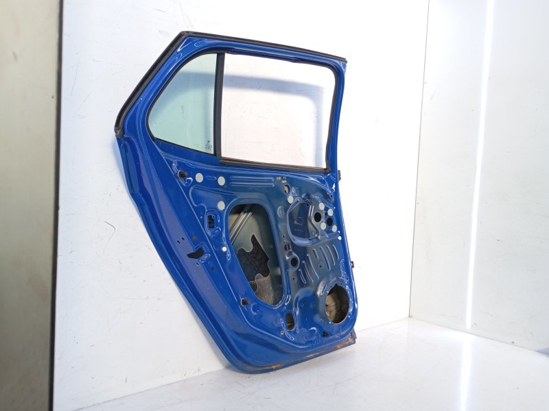 Recambio de puerta trasera izquierda para skoda fabia iv (pj3) 1.0 tsi referencia OEM IAM   