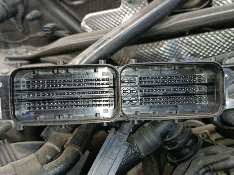 Recambio de centralita motor uce para audi q5 (fyb, fyg) 35 tdi mild hybrid referencia OEM IAM 05L907309 0281034002 