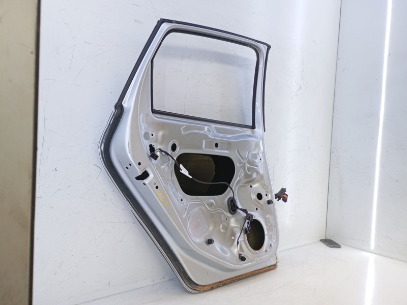 Recambio de puerta trasera izquierda para volkswagen taigo (cs1) 1.0 tsi referencia OEM IAM   
