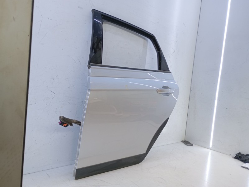 Recambio de puerta trasera izquierda para volkswagen taigo (cs1) 1.0 tsi referencia OEM IAM   