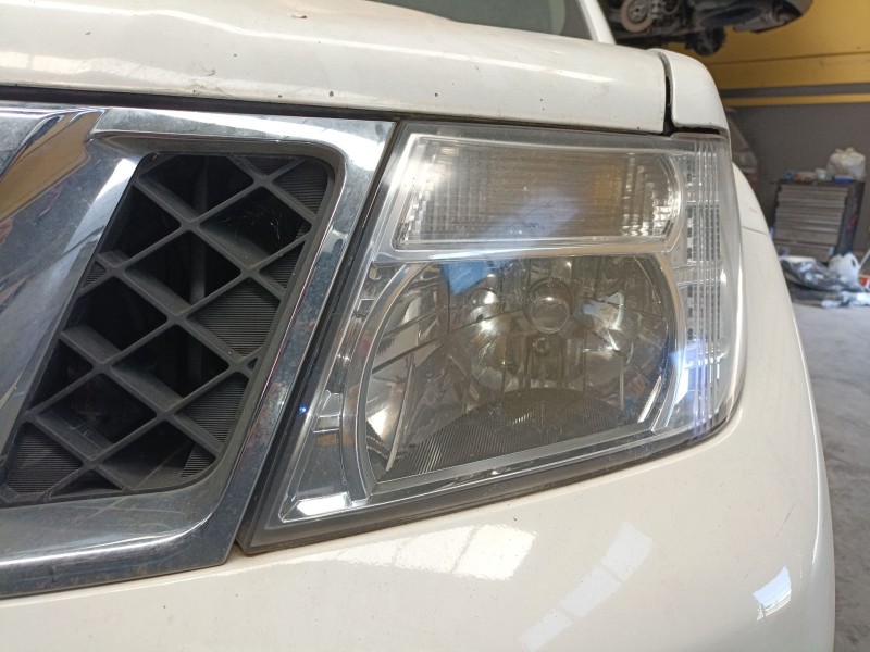 Recambio de faro izquierdo para nissan pathfinder iii (r51) 2.5 dci 4wd referencia OEM IAM   