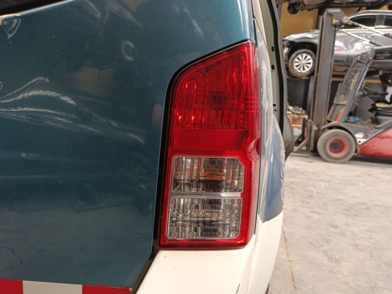 Recambio de piloto trasero derecho para nissan pathfinder iii (r51) 2.5 dci 4wd referencia OEM IAM   
