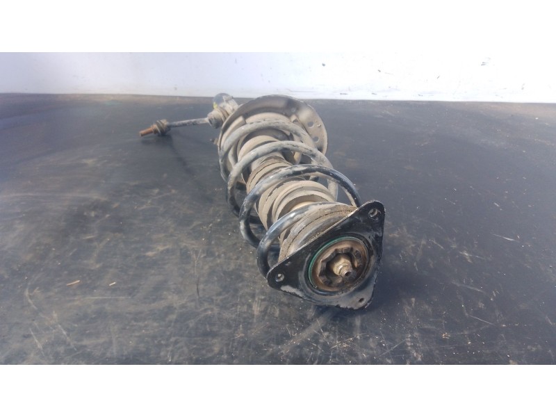 Recambio de amortiguador delantero izquierdo para nissan qashqai (j11) acenta referencia OEM IAM   P1-B5-14