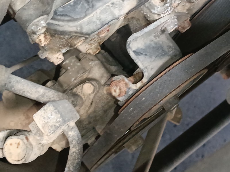 Recambio de bomba direccion para nissan pathfinder iii (r51) 2.5 dci 4wd referencia OEM IAM   