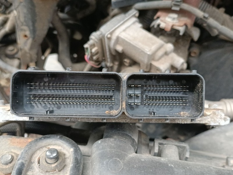 Recambio de centralita motor uce para nissan pathfinder iii (r51) 2.5 dci 4wd referencia OEM IAM 237105X05C MB2758008935 